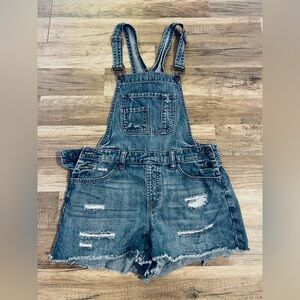 Altar’d State Woman’s Medium Wash Comfy Lightweight Denim Overalls Size Small